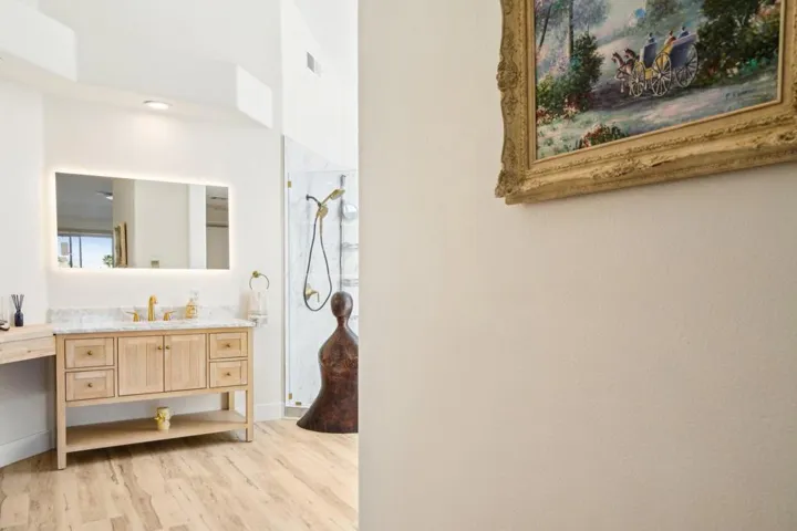 29-web-or-mls-St Andrews Ct-029
