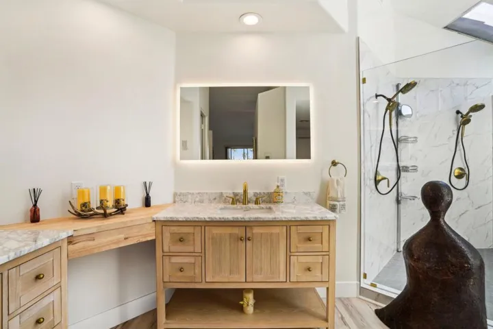 31-web-or-mls-St Andrews Ct-031