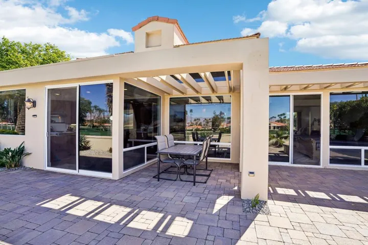 58-web-or-mls-St Andrews Ct-058