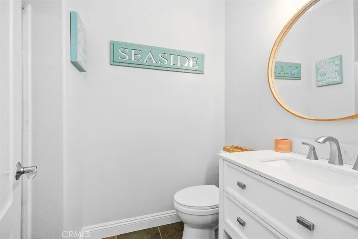 Secondary bath features fabulous upgrwding including the quality vanity and mirror!