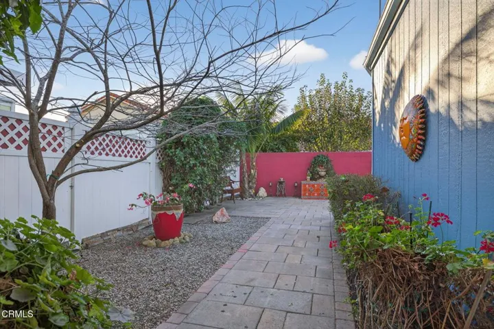 39-web-or-mls-UpmarketMedia_2485Elde-1