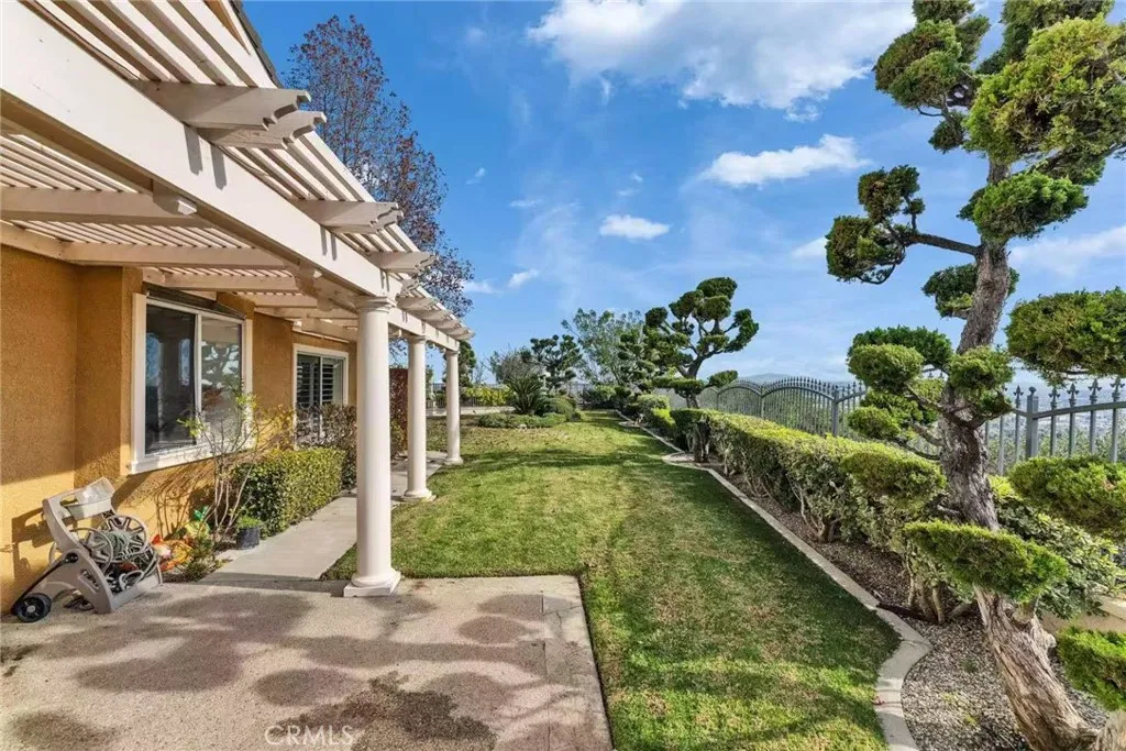 19852 Moon Shadow, Walnut, California 91789 home-pic-31