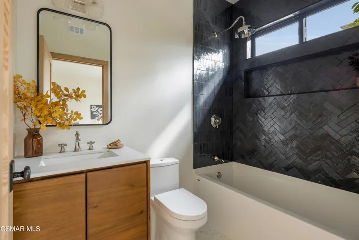 043_24005_clarington_day-43_883