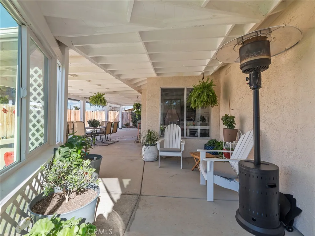 9472 Guava Avenue, Hesperia, California 92345 home-pic-12