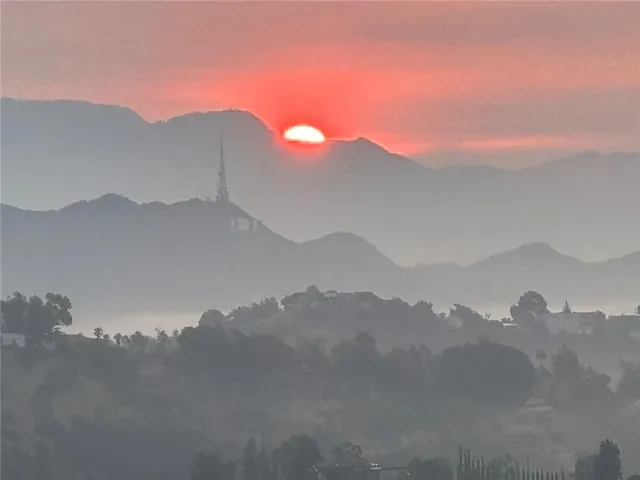 8656 Skyline, Los Angeles, California 90046