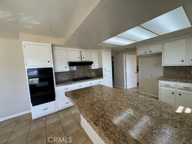 42040 Acacia Avenue, Hemet, California 92544 home-pic-9