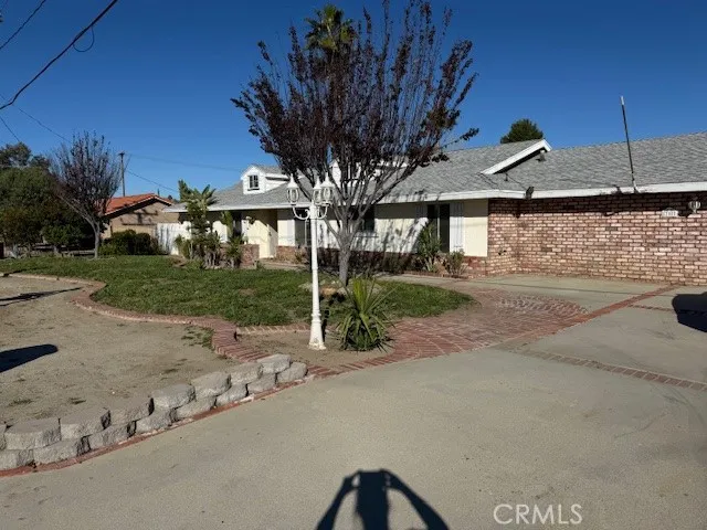 42040 Acacia Avenue, Hemet, California 92544 home-pic-2