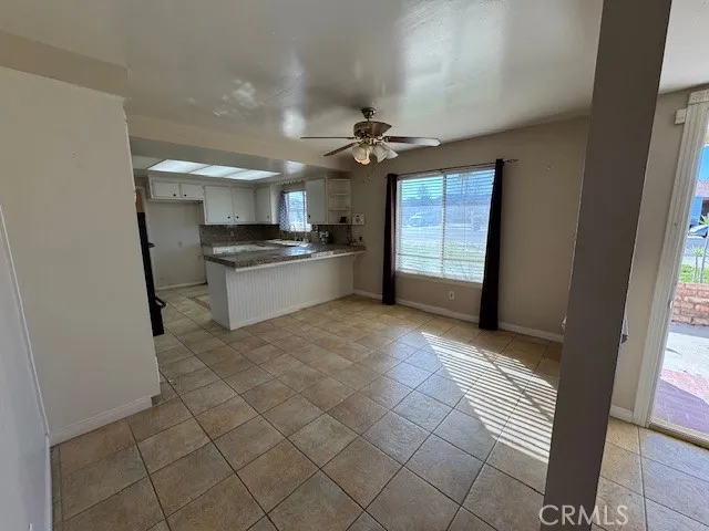 42040 Acacia Avenue, Hemet, California 92544 home-pic-7