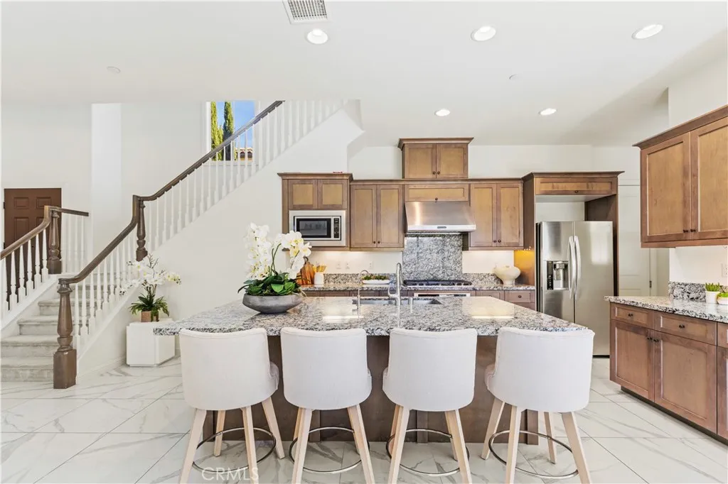 36 Torosa, Lake Forest, California 92630 home-pic-16