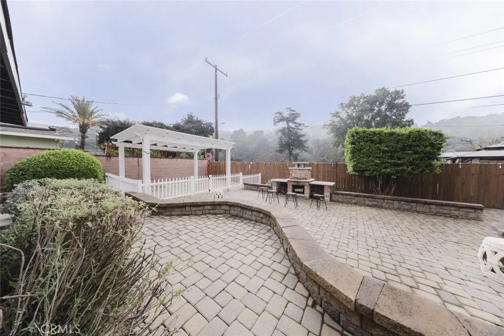 502 E Mauna Loa Avenue, Glendora, California 91740 home-pic-48