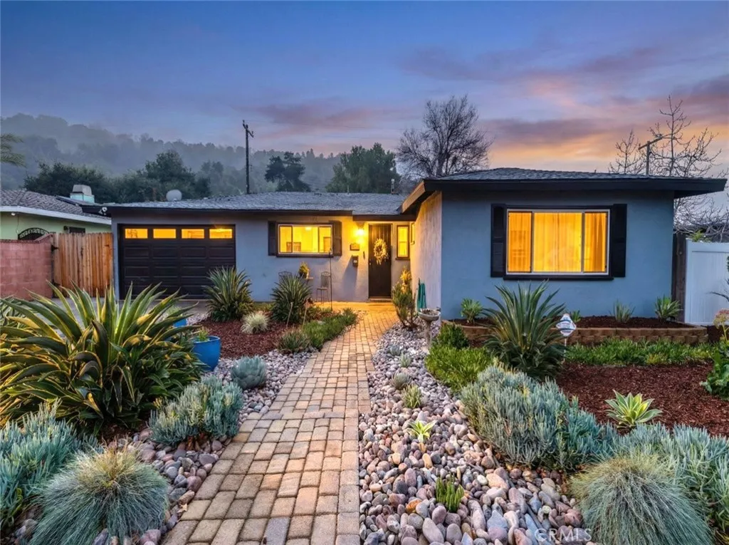 502 E Mauna Loa Avenue, Glendora, California 91740 home-pic-54