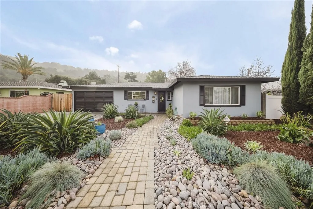 502 E Mauna Loa Avenue, Glendora, California 91740 home-pic-2
