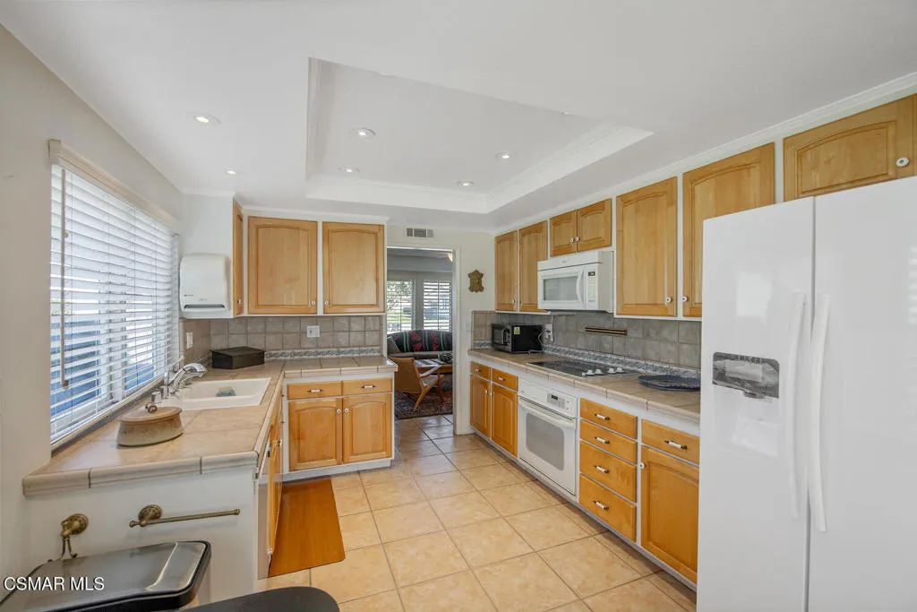 19206 Village 19, Camarillo, California 93012 home-pic-12
