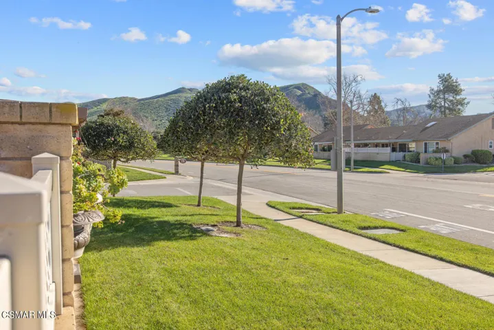 19206 Village 19 Camarillo CA-large-034-