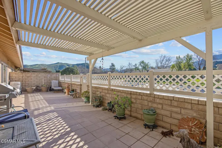 19206 Village 19 Camarillo CA-large-031-