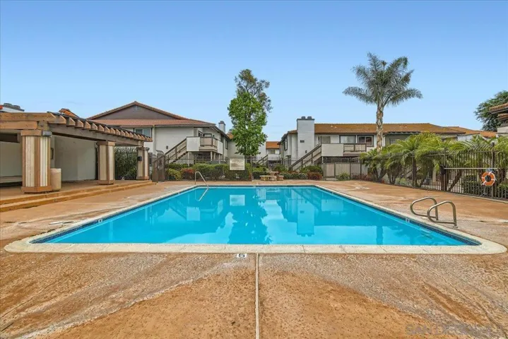 Swimming Pool/Hot Tub/Sauna