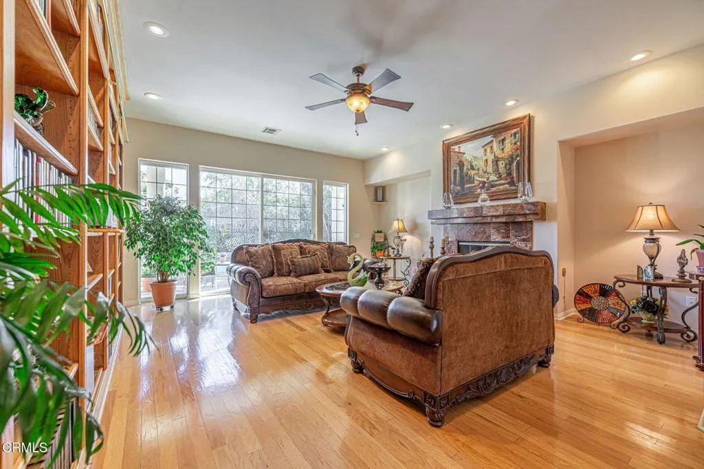 39748 Golfers Drive, Palmdale, California 93551 home-pic-10
