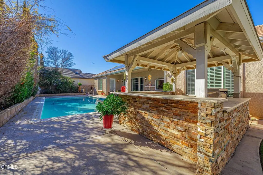 39748 Golfers Drive, Palmdale, California 93551 home-pic-46