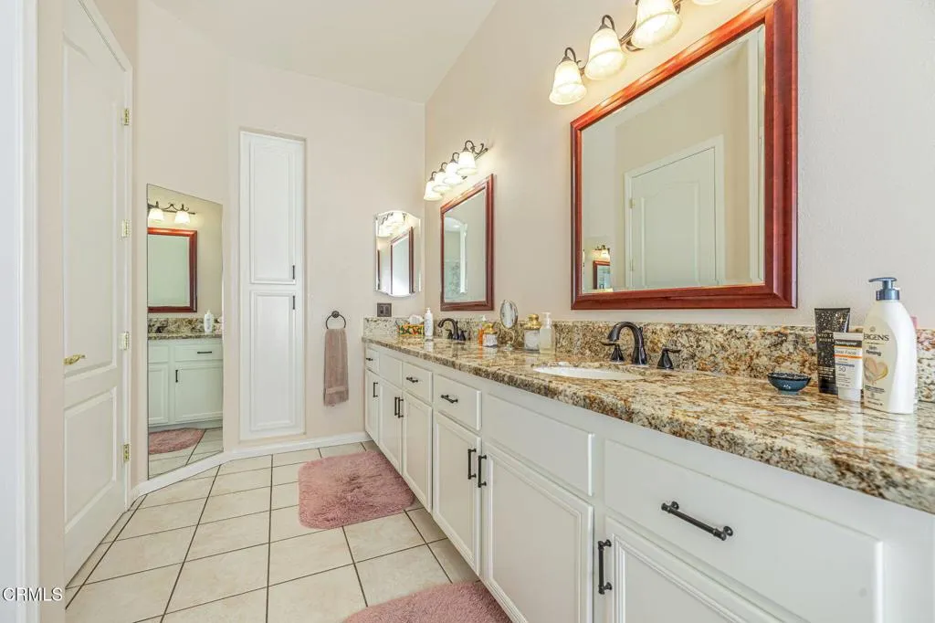 39748 Golfers Drive, Palmdale, California 93551 home-pic-32