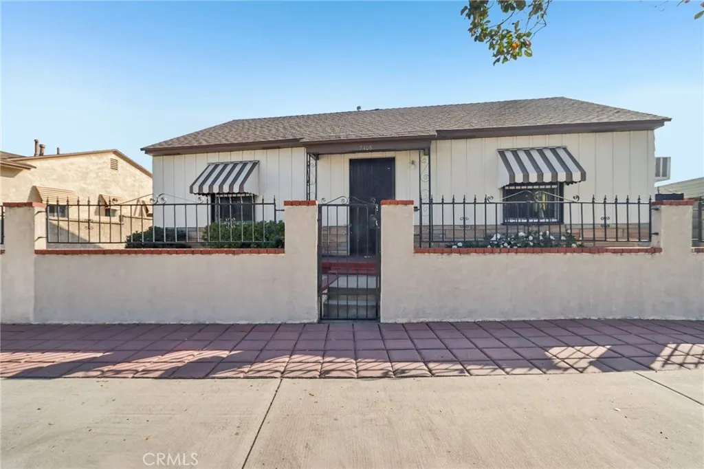7406 Norwalk, Whittier, California 90606 home-pic-1