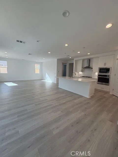 30495 Servin Lane, Menifee, California 92584 home-pic-11