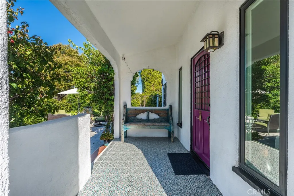 5516 Willowcrest, North Hollywood, California 91601 home-pic-6