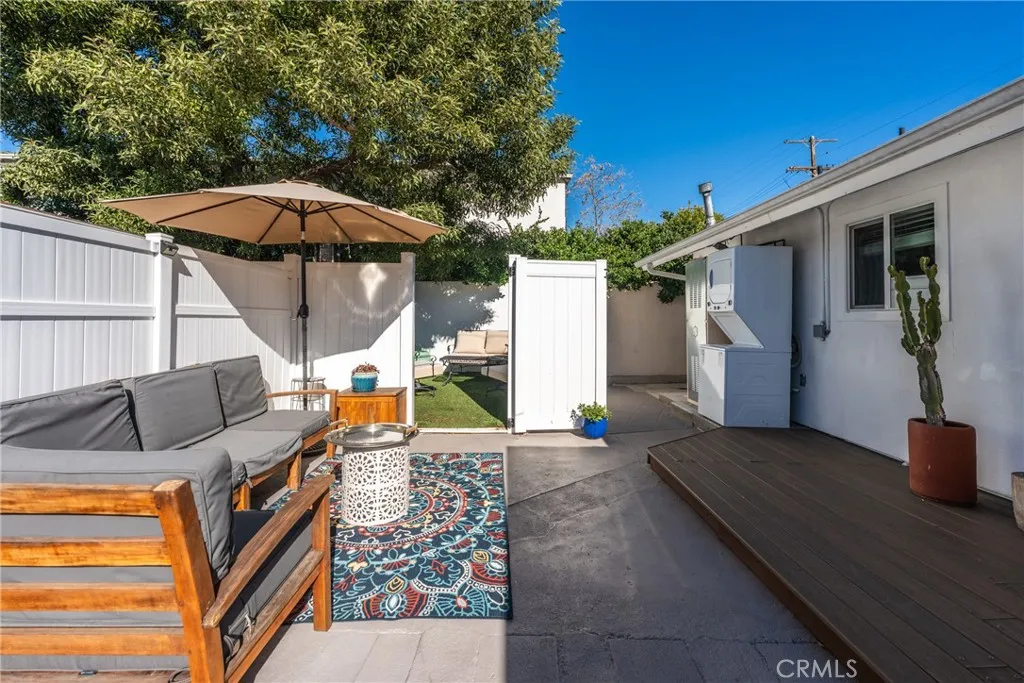 5516 Willowcrest, North Hollywood, California 91601 home-pic-31