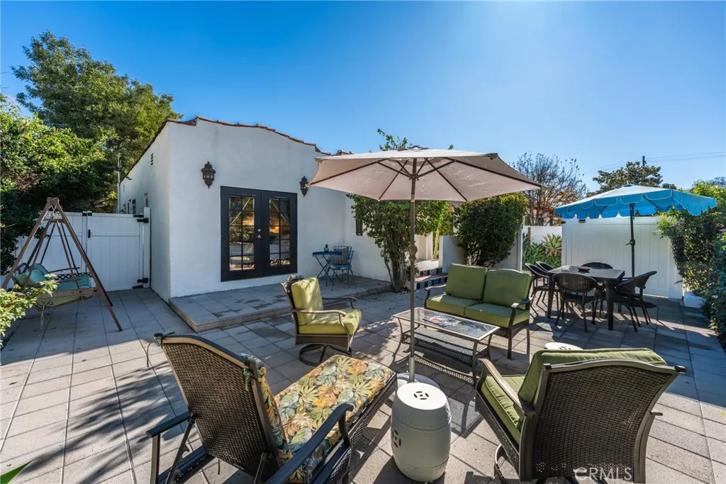 5516 Willowcrest, North Hollywood, California 91601 home-pic-5