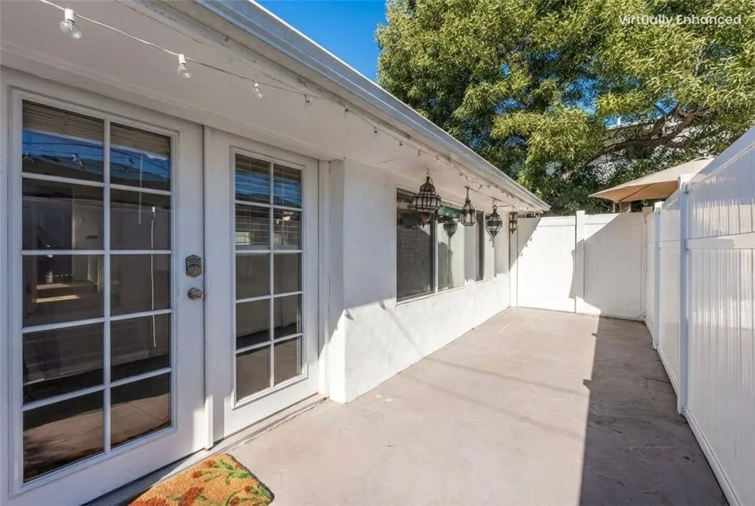 5516 Willowcrest, North Hollywood, California 91601 home-pic-27