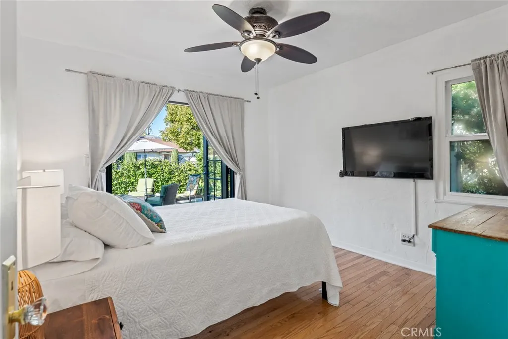 5516 Willowcrest, North Hollywood, California 91601 home-pic-19
