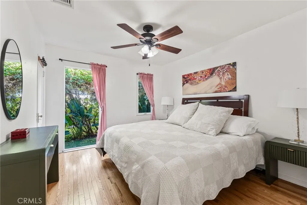 5516 Willowcrest, North Hollywood, California 91601 home-pic-25