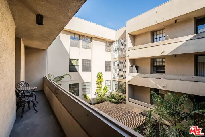 750 N Kings Road 225, West Hollywood, California 90069