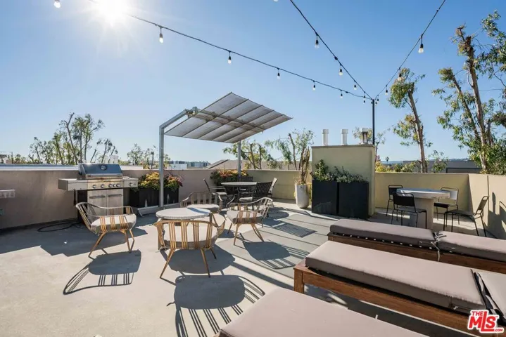 750 N Kings Road 225, West Hollywood, California 90069