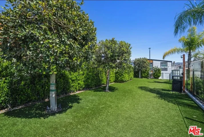 8250 Lankershim Boulevard 130, North Hollywood, California 91605