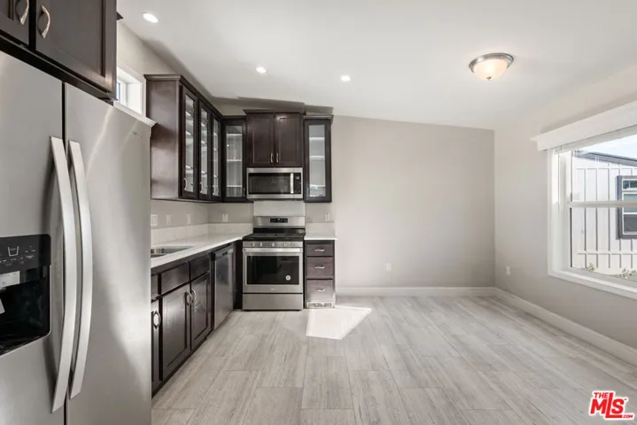 8250 Lankershim Boulevard 130, North Hollywood, California 91605