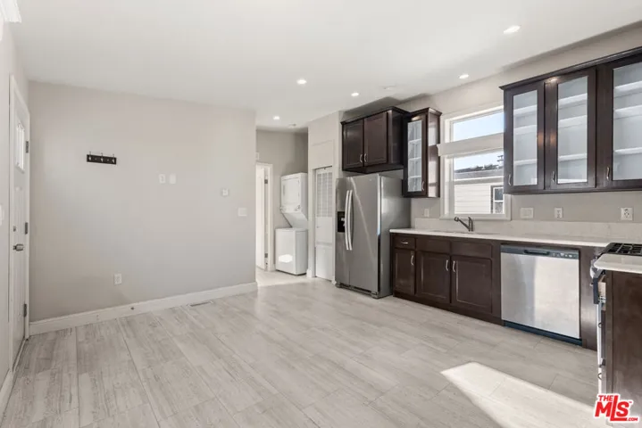 8250 Lankershim Boulevard 130, North Hollywood, California 91605