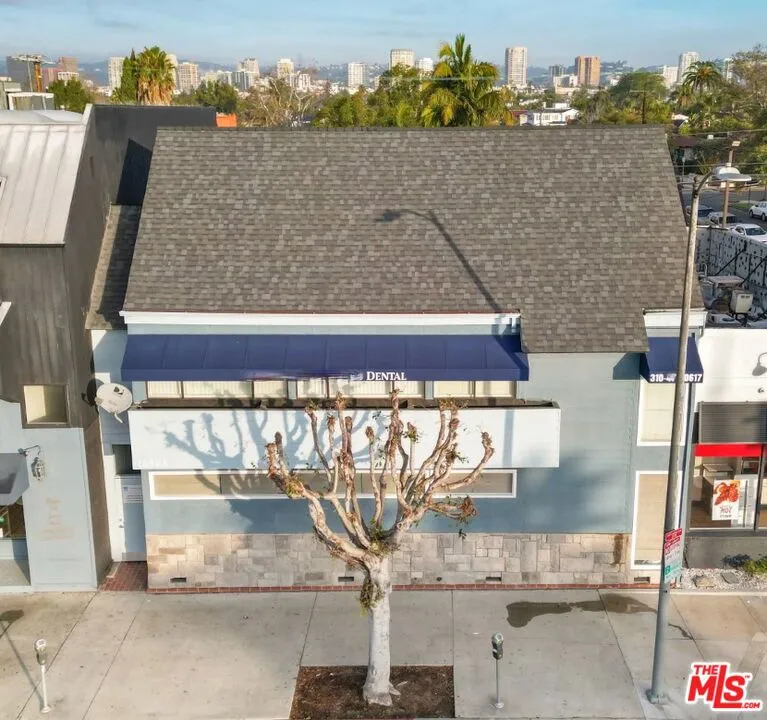 10505 W Pico Blvd