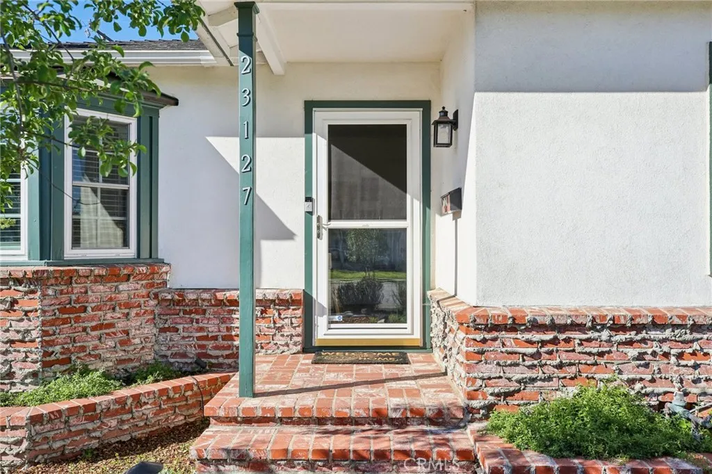 23127 Falena Avenue, Torrance, California 90501 home-pic-28
