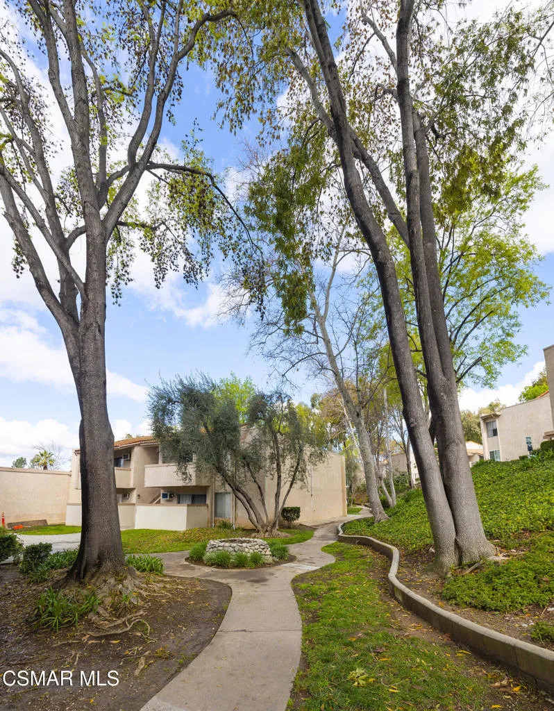 28915 Thousand Oaks Boulevard 198, Agoura Hills, California 91301 home-pic-29