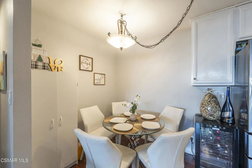 28915 Thousand Oaks Boulevard 198, Agoura Hills, California 91301 home-pic-12