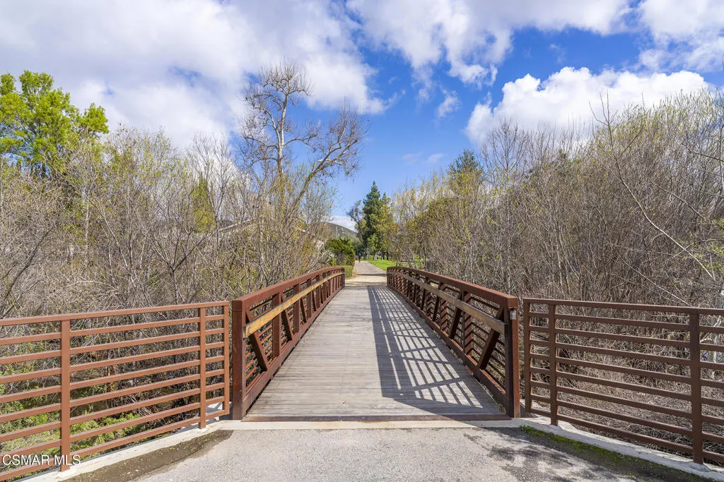 28915 Thousand Oaks Boulevard 198, Agoura Hills, California 91301 home-pic-41
