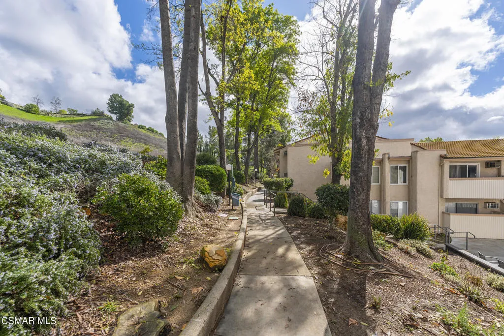 28915 Thousand Oaks Boulevard 198, Agoura Hills, California 91301 home-pic-30
