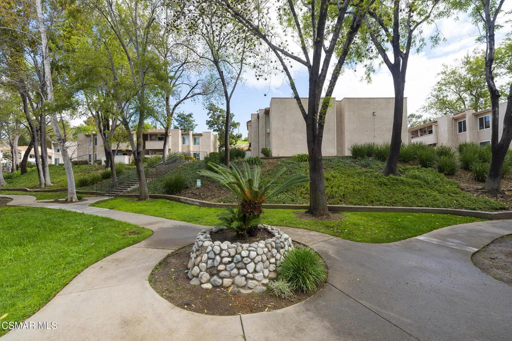 28915 Thousand Oaks Boulevard 198, Agoura Hills, California 91301 home-pic-27
