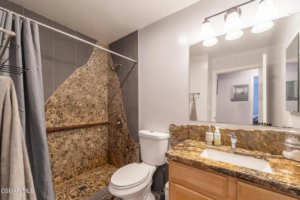 28915 Thousand Oaks Boulevard 198, Agoura Hills, California 91301 home-pic-15