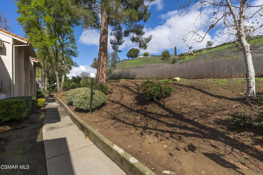 28915 Thousand Oaks Boulevard 198, Agoura Hills, California 91301 home-pic-31