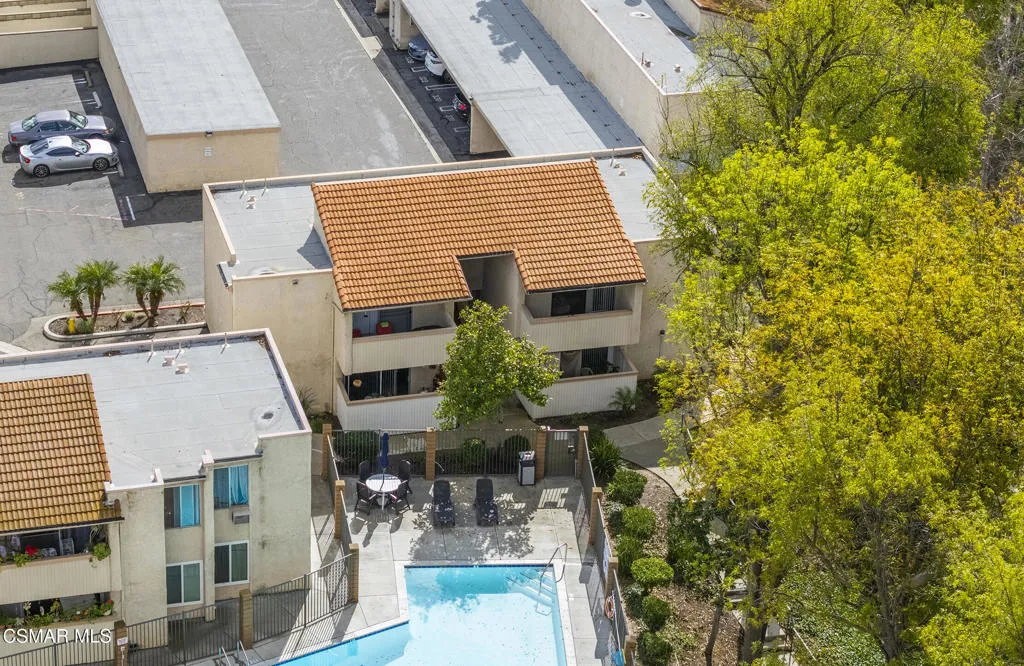 28915 Thousand Oaks Boulevard 198, Agoura Hills, California 91301 home-pic-44