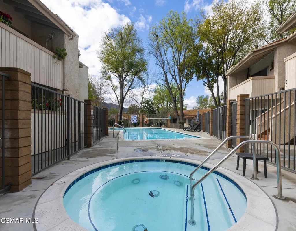 28915 Thousand Oaks Boulevard 198, Agoura Hills, California 91301 home-pic-24