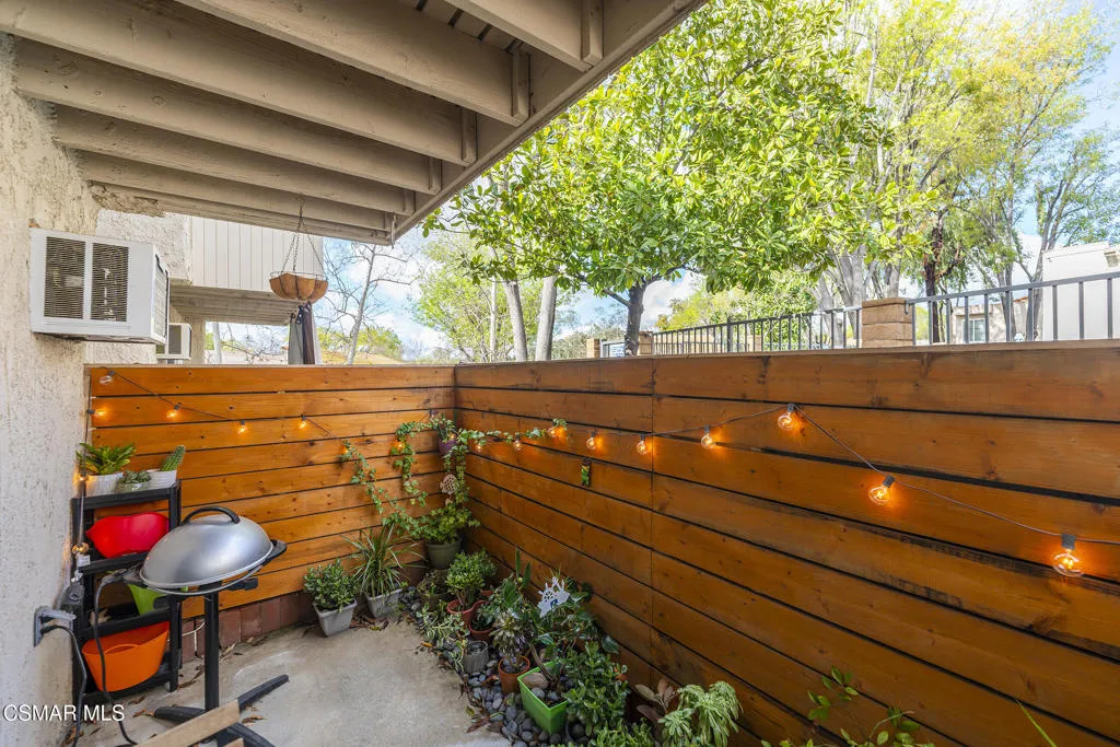 28915 Thousand Oaks Boulevard 198, Agoura Hills, California 91301 home-pic-19