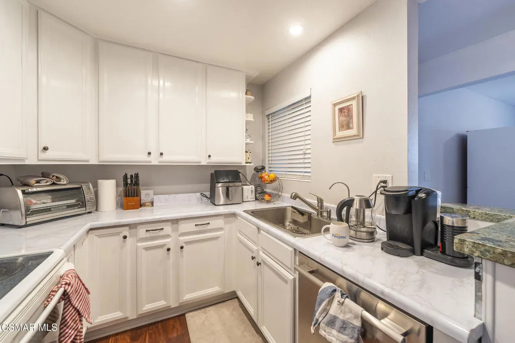 28915 Thousand Oaks Boulevard 198, Agoura Hills, California 91301 home-pic-9