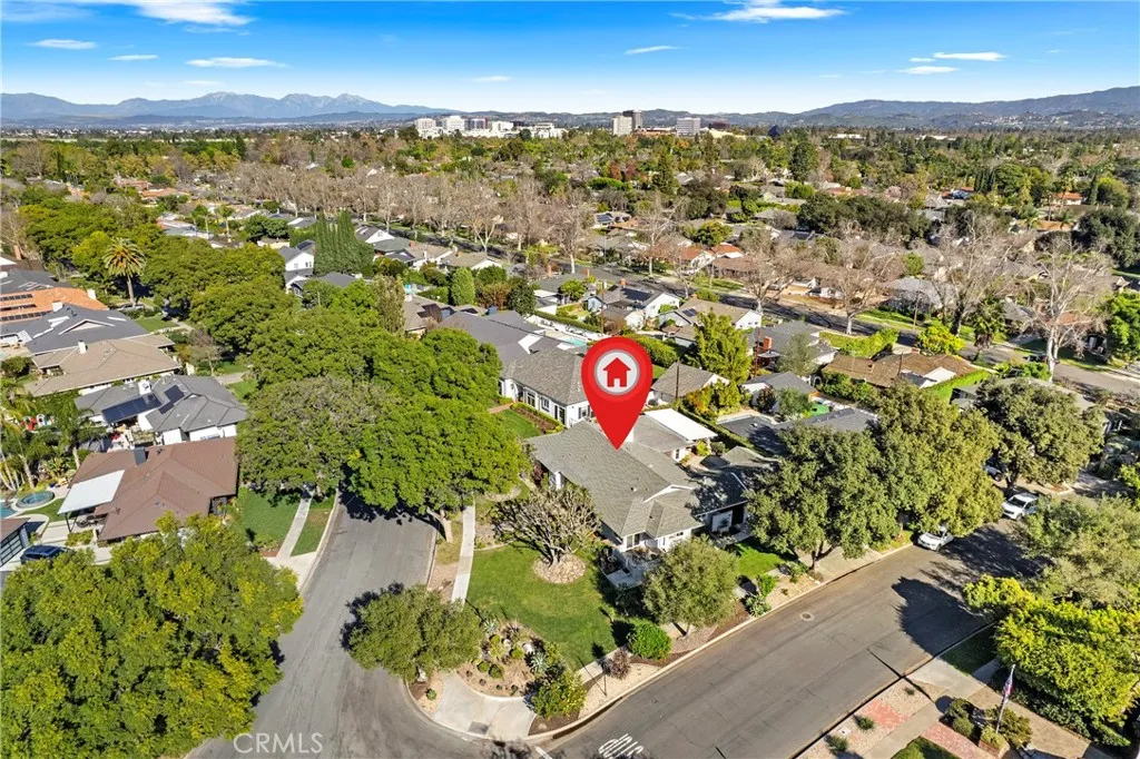 2101 N Westwood Avenue, Santa Ana, California 92706 home-pic-36